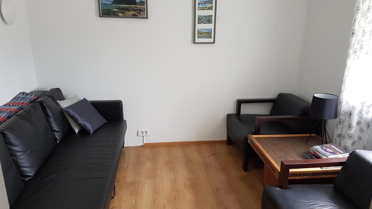 Mora Guesthouse Hagi  Екстер'єр фото